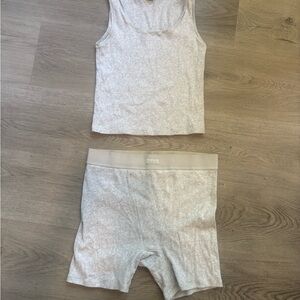 SKIMS Women's heather gray Boxer Brief Set
